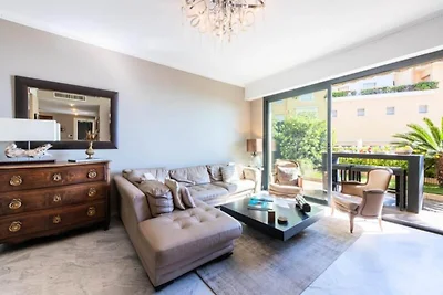 Appartement in Palm Beach met uitzicht op zee