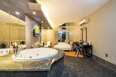 Elegante Suite Double Haven | Bonita Grand...