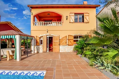 Ferienhaus mit Pool in Vendrell