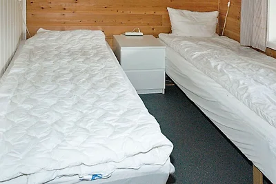 8 Personen Ferienhaus in Sørbøvåg