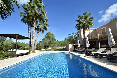 Villa in San Rafael mit Whirlpool