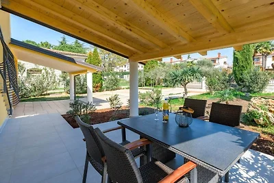 Premium Apartment Muha III