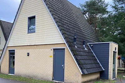Casa ristrutturata con doppi servizi, Breda a...