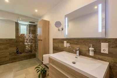 Appartamento con due camere da letto a...