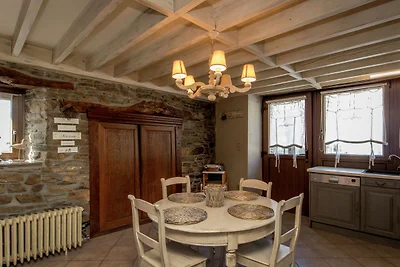 Confortevole cottage con giardino vicino al b...