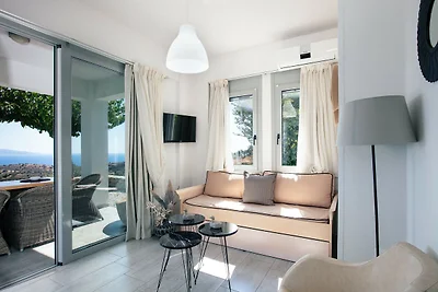 Villa in Agia Galini mit Pool und Bergblick