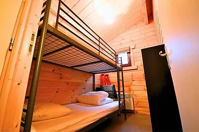 Ardennenchalet mit Balkon und Sauna