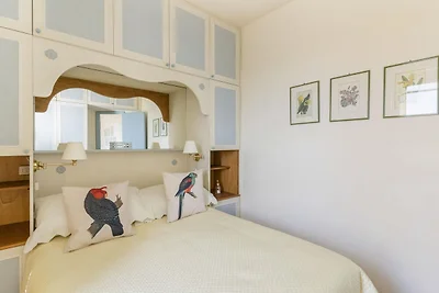 Herrliche Wohnung in Arenzano mit Balkon