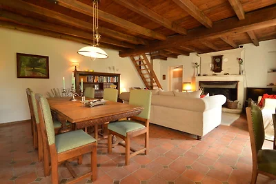 Agriturismo del XVIII secolo vicino a...