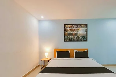 Townhouse Qualia Prime Hotel