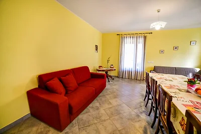 Typisches piemontesisches haus in den langhe