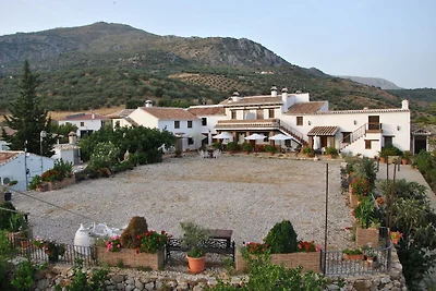 Ferienhaus in Periana mit Schwimmbad