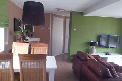 Chalet mit Garten in der Nהhe des...
