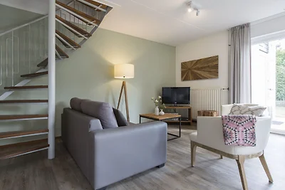 Komfortable Villa im Grünen mit...
