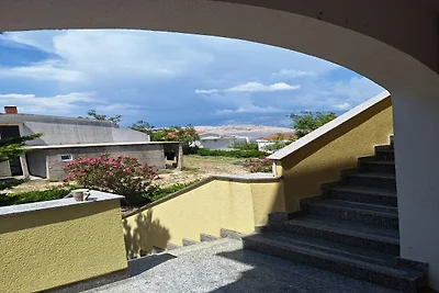 One Bedroom Apartment withTerrace-A4