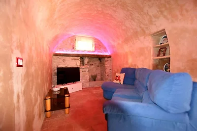 Palazzo antico a Provaglio d'Iseo con cortile