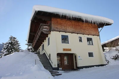 Chalet mit Sauna in Skigebietsnähe