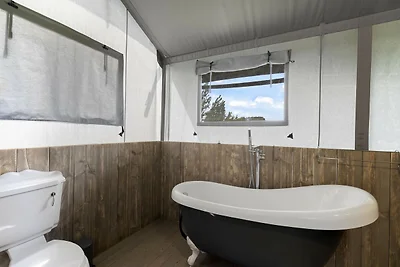 Luxuriöses Chalet am See mit Whirlpool, Keine...