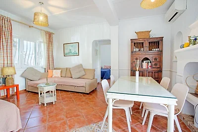 Bella villa con terrazza e giardino