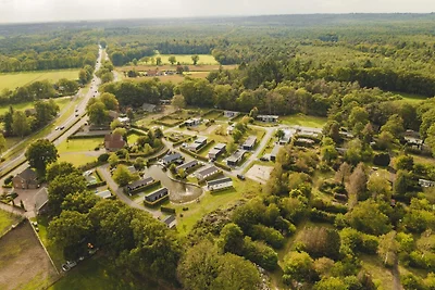 Schönes Chalet mit großem Garten am Waldrand