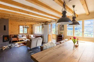Spazioso chalet in montagna vicino di Fiesch