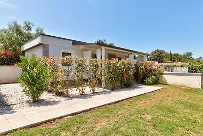 Casa mobile a Banjole vicino Spiaggia