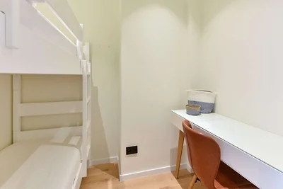 Sonnige 3-Zimmer-Wohnung mit Meerblick
