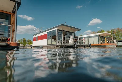 Hausboot auf der Havel