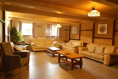 Casa vacanze a Libomont con sauna e jacuzzi