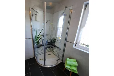 Ferienwohnung mit 2 Schlafzimmer