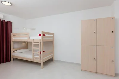 Hostel Free Bird - Bed in Ten Bed Mixed Dormi...