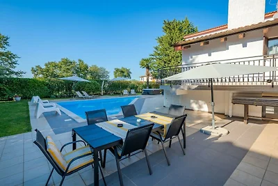 Villa mit 1 Schlafzimmer