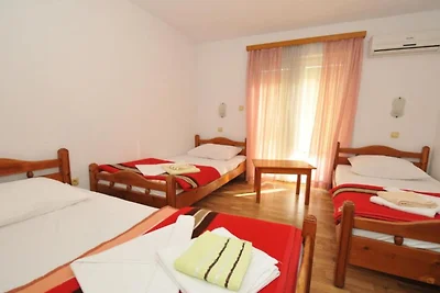 Glory Sanctuary Retreat - Triple Room with...
