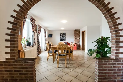 Grazioso cottage a Waimes vicino a...