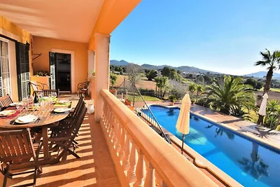 Villa in Cas Concos mit Pool und Garten