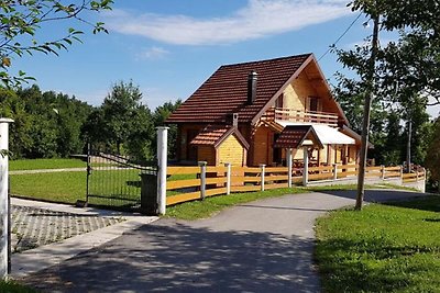 Schönes Ferienhaus Ogulin Lika in Karlovac,...