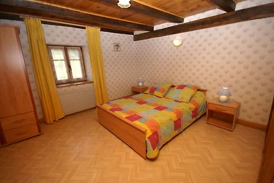 Spaziosa casa vacanze vicino alla foresta