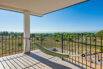 Villa Eva || Vir