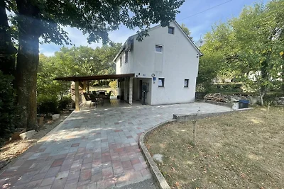 Ferienhaus mit privatem Pool