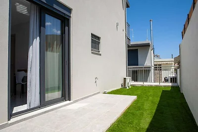 Moderne Ferienvilla für 6 Personen mit Pool