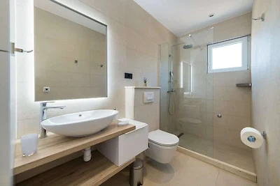 Apartments Ema-Comfort Two Bedroom Apartment ...