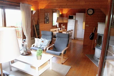 Confortevole casa vacanze vicino al lago