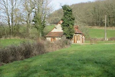 Hübsches Ferienhaus mit Garten in Waldnähe