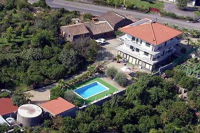 Casa vacanze con vista sulla valle e piscina