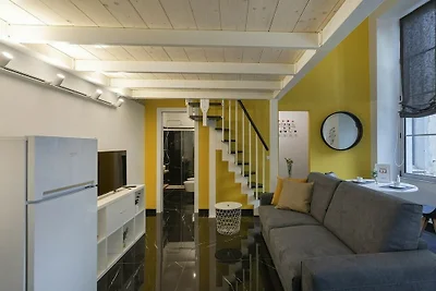 Atelier Apartments - Yellow B - RS