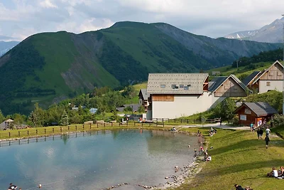 Appartement in Les Sybellen met hellingen