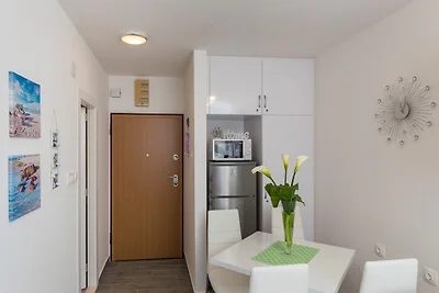 Apartment South Side - Studio Apartment with ...