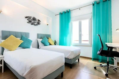 Wohnung in Lagos mit Seeblick-Balkon