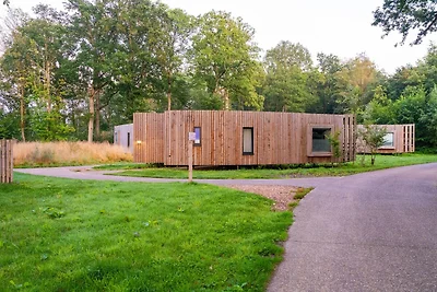 Naturlodge mit Pool von Belvilla