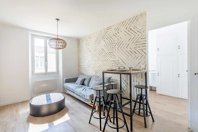 Charmantes 1-Zimmer-Apartment im 4.